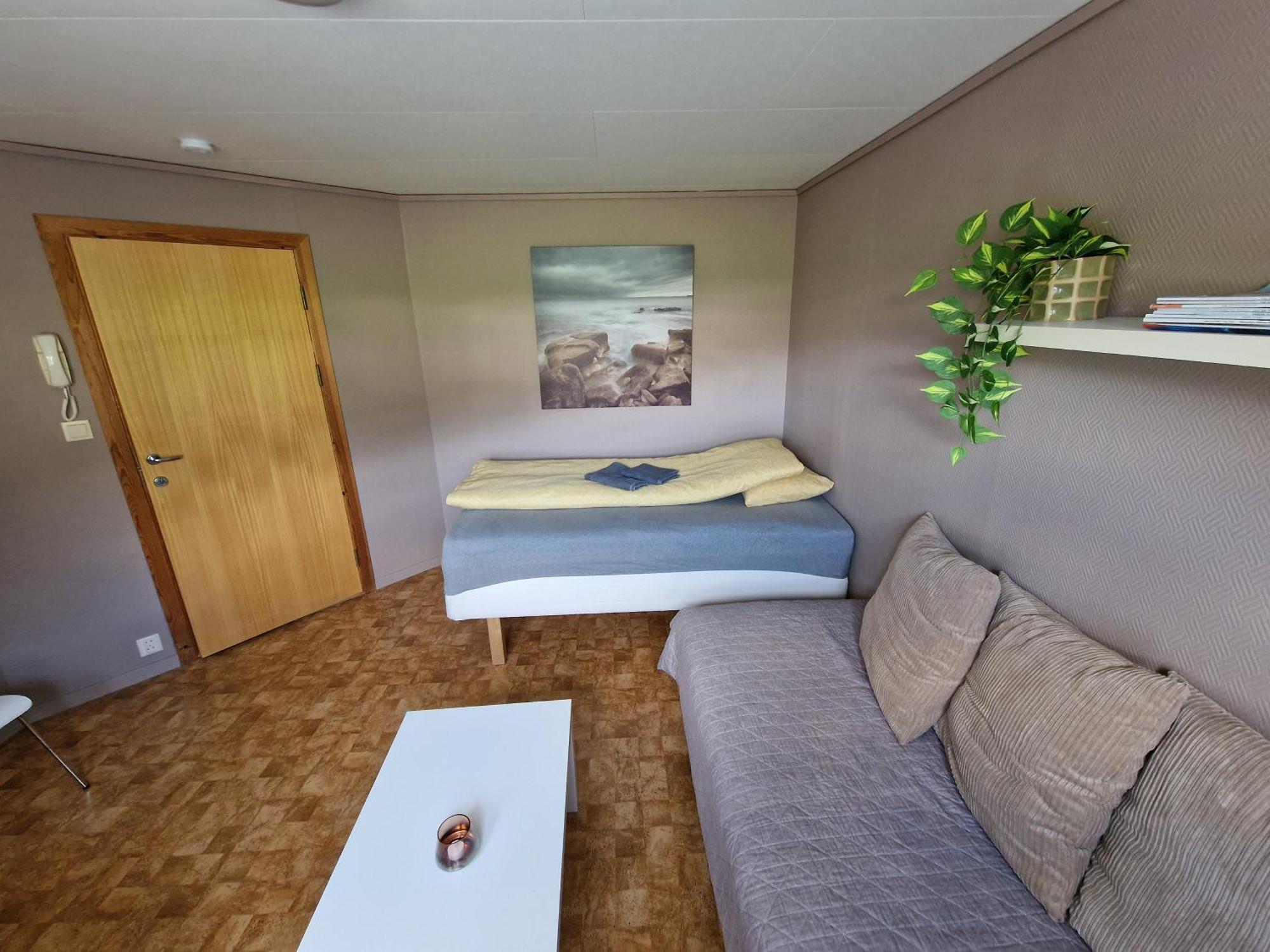 Rom Sentralt I Sogndal Hostel Buitenkant foto