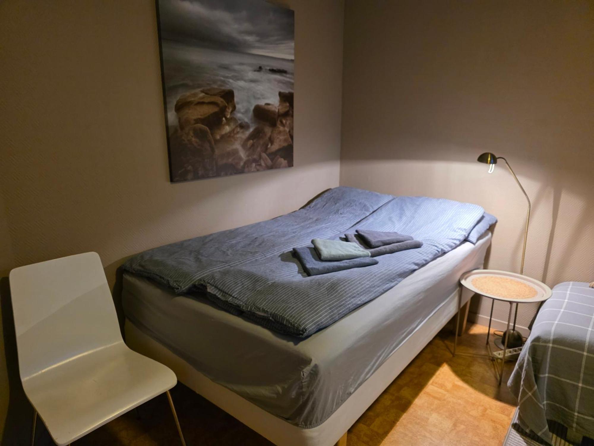 Rom Sentralt I Sogndal Hostel Buitenkant foto