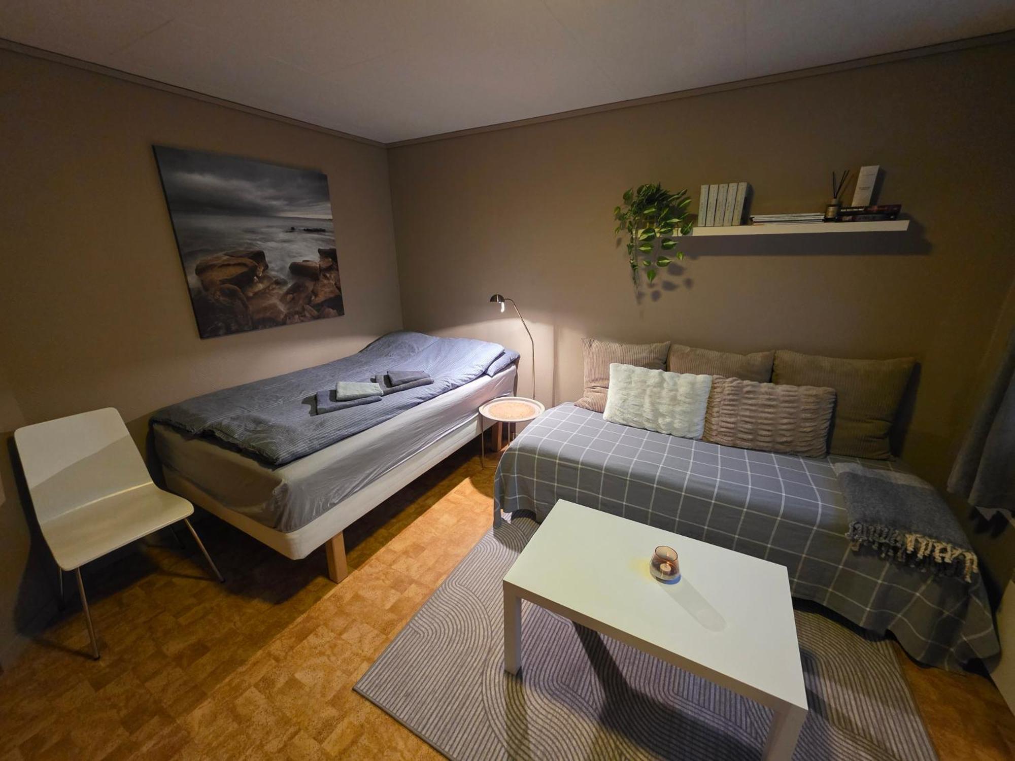 Rom Sentralt I Sogndal Hostel Buitenkant foto